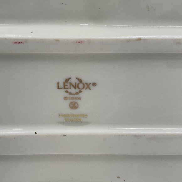 Lenox Ivory Ceramic Train Station Votive Holder Figurine Gold Accents - Picture 3 of 11